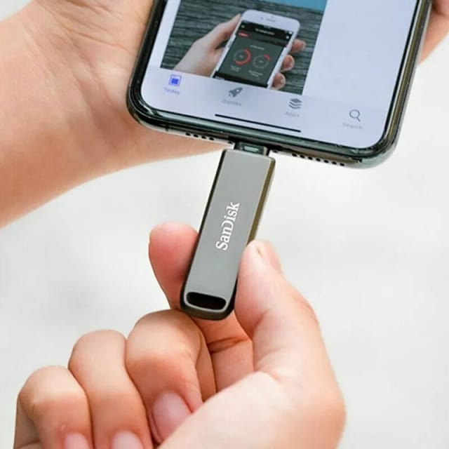 Флешка SanDisk 128GB iXpand Luxe Type-C, Lightning - изображение №14