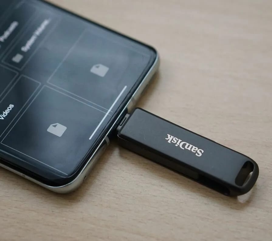 Флешка SanDisk 128GB iXpand Luxe Type-C, Lightning - изображение №20
