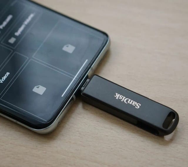 Флешка SanDisk 128GB iXpand Luxe Type-C, Lightning - изображение №20