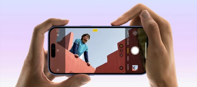 Смартфон Apple iPhone 16 128 ГБ, Dual: nano SIM + eSIM, белый - изображение №18